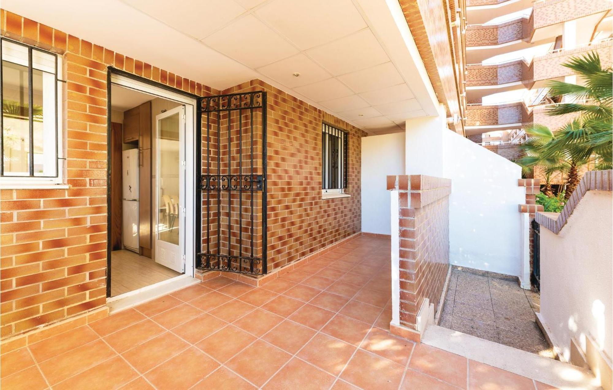 Amazing Apartment In Oropesa Del Mar With Kitchen Esterno foto